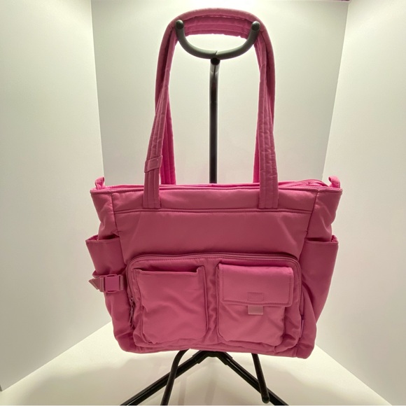 Vera Bradley Handbags - 💐 Vera Bradley Utility Tote Bag. NWT. Rich Orchid.
